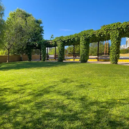 Апартаменты Arade *